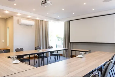 So what are the business travellers’ needs? So what are the business travellers’ needs?