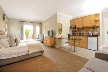 So what are the business travellers’ needs? So what are the business travellers’ needs?